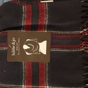 Scarf navy red green plaid